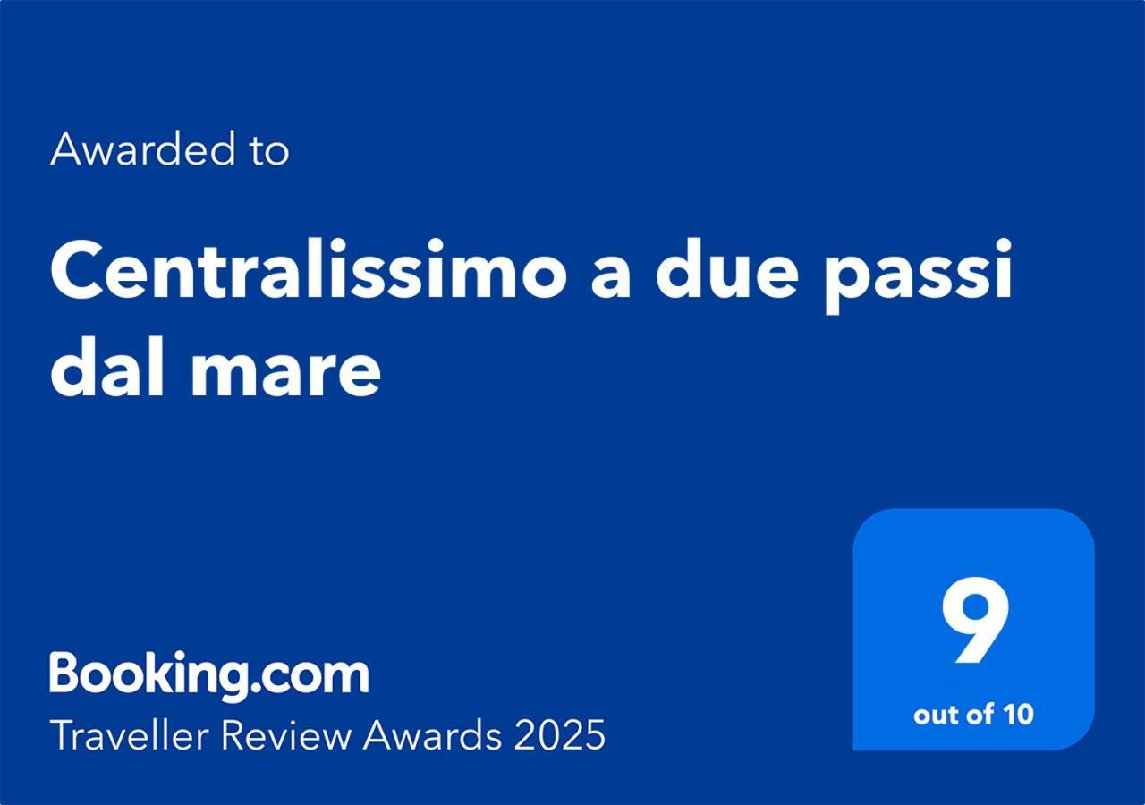 Centralissimo A Due Passi Dal Mare Фоллоника Экстерьер фото